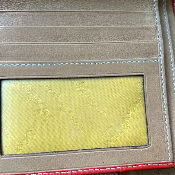 Authentic Vintage leather Ferragamo wallet. Orange. - Picture 9 of 11